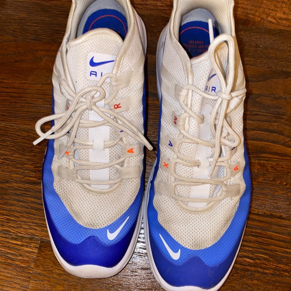 Nike air max